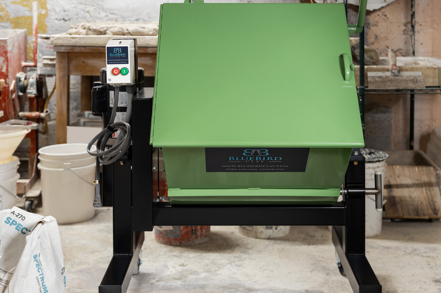 24SD - 250 lb Clay Mixer